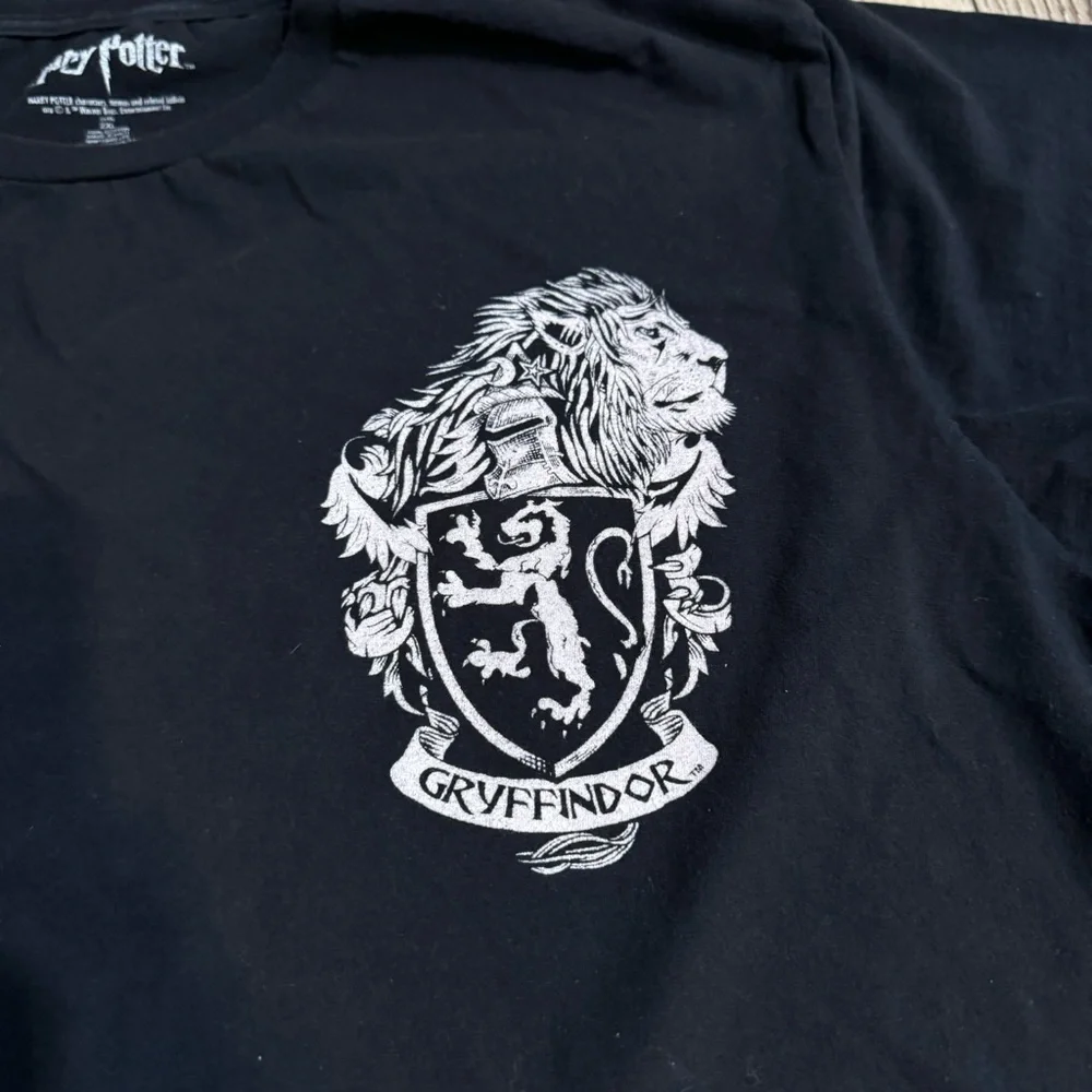 Warner Bros. Harry Potter black & white short sleeved Gryffindor T shirt 2XL. - Picture 3 of 9